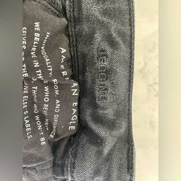 American Eagle Black Jegging Size 0 Short - Picture 4 of 5